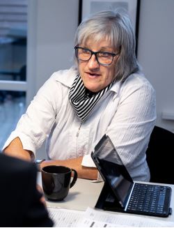 Bedemand Liselotte Petersen