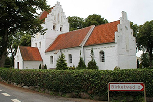 Birkende Kirke I Langeskov