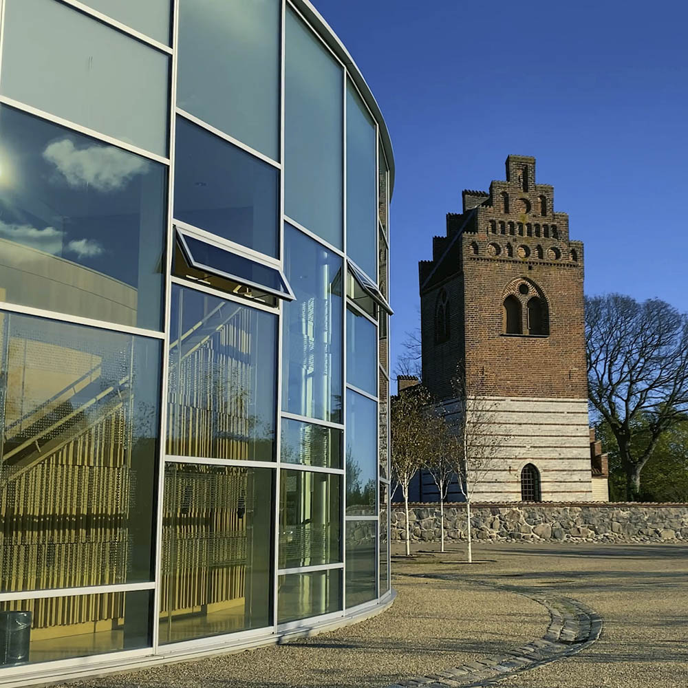 Vallensbæk Kirke